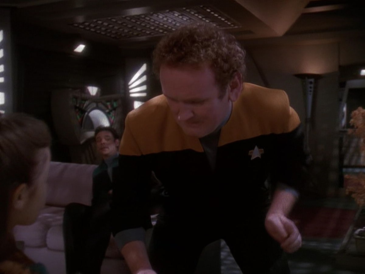 extant_StarTrek_DS9_5x05-TheAssignment_00277.jpg