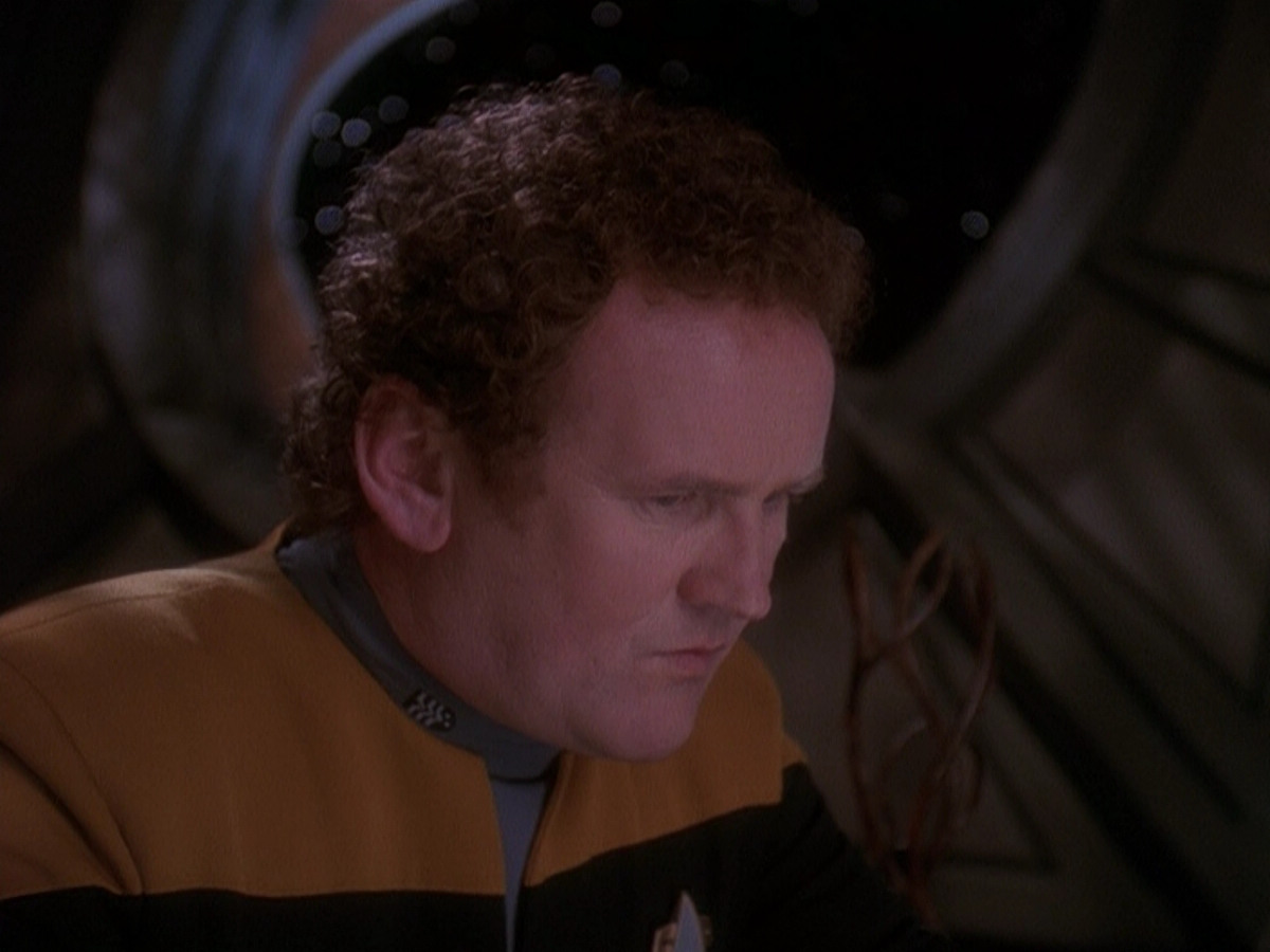 extant_StarTrek_DS9_5x05-TheAssignment_00879.jpg