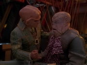 extant_StarTrek_DS9_5x05-TheAssignment_00012.jpg