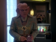 extant_StarTrek_DS9_5x05-TheAssignment_00042.jpg