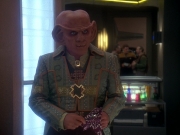 extant_StarTrek_DS9_5x05-TheAssignment_00043.jpg