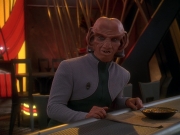 extant_StarTrek_DS9_5x05-TheAssignment_00046.jpg