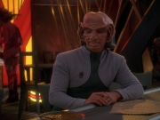 extant_StarTrek_DS9_5x05-TheAssignment_00054.jpg