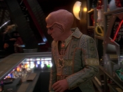extant_StarTrek_DS9_5x05-TheAssignment_00085.jpg