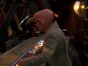 extant_StarTrek_DS9_5x05-TheAssignment_00086.jpg