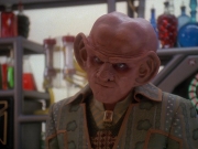 extant_StarTrek_DS9_5x05-TheAssignment_00099.jpg
