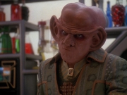 extant_StarTrek_DS9_5x05-TheAssignment_00104.jpg