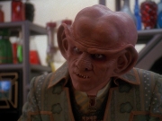 extant_StarTrek_DS9_5x05-TheAssignment_00110.jpg
