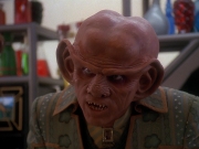 extant_StarTrek_DS9_5x05-TheAssignment_00127.jpg