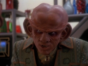 extant_StarTrek_DS9_5x05-TheAssignment_00132.jpg