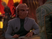 extant_StarTrek_DS9_5x05-TheAssignment_00176.jpg