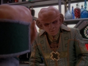 extant_StarTrek_DS9_5x05-TheAssignment_00182.jpg