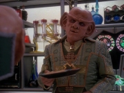 extant_StarTrek_DS9_5x05-TheAssignment_00187.jpg