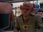 extant_StarTrek_DS9_5x05-TheAssignment_00192.jpg