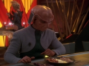 extant_StarTrek_DS9_5x05-TheAssignment_00200.jpg