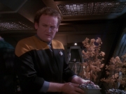 extant_StarTrek_DS9_5x05-TheAssignment_00271.jpg