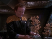 extant_StarTrek_DS9_5x05-TheAssignment_00273.jpg