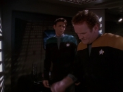 extant_StarTrek_DS9_5x05-TheAssignment_00318.jpg