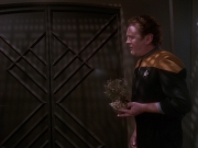 extant_StarTrek_DS9_5x05-TheAssignment_00355.jpg