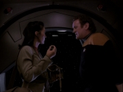 extant_StarTrek_DS9_5x05-TheAssignment_00380.jpg