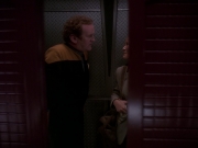 extant_StarTrek_DS9_5x05-TheAssignment_00761.jpg