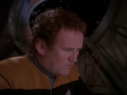extant_StarTrek_DS9_5x05-TheAssignment_00879.jpg