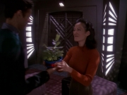 extant_StarTrek_DS9_5x05-TheAssignment_00920.jpg