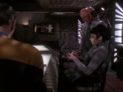 extant_StarTrek_DS9_5x05-TheAssignment_01052.jpg