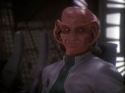extant_StarTrek_DS9_5x05-TheAssignment_01070.jpg