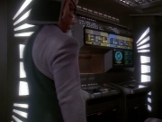 extant_StarTrek_DS9_5x05-TheAssignment_01084.jpg