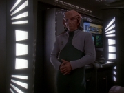 extant_StarTrek_DS9_5x05-TheAssignment_01093.jpg