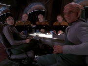 extant_StarTrek_DS9_5x05-TheAssignment_01105.jpg