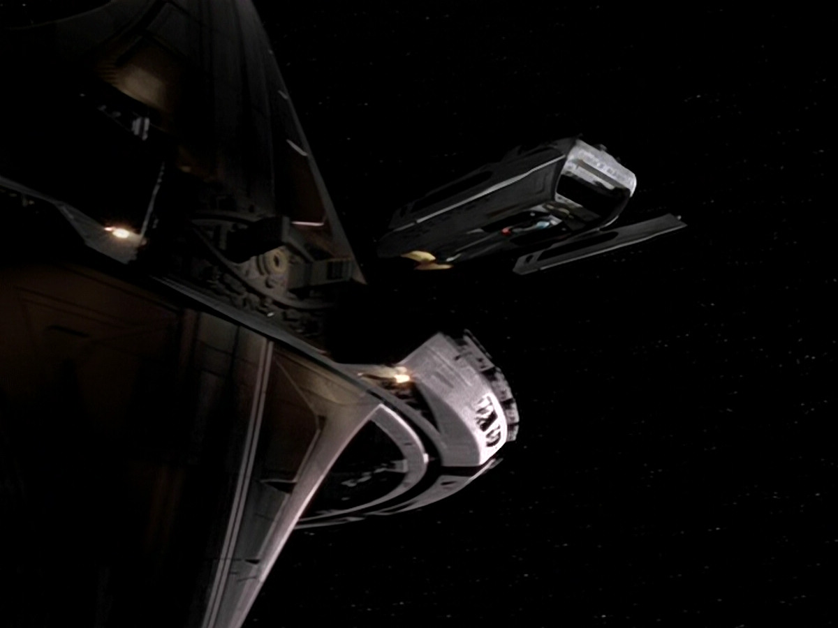 extant_StarTrek_DS9_5x06-TrialsAndTribble-ations_00009.jpg