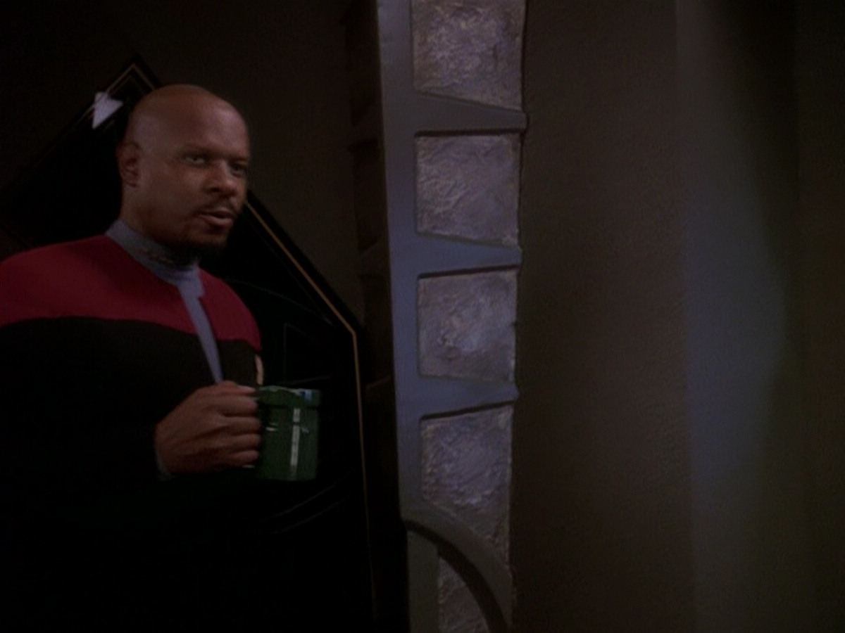 extant_StarTrek_DS9_5x06-TrialsAndTribble-ations_00060.jpg