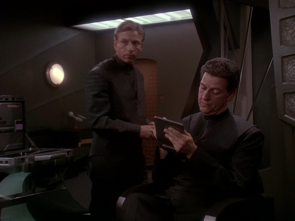 extant_StarTrek_DS9_5x06-TrialsAndTribble-ations_00079.jpg