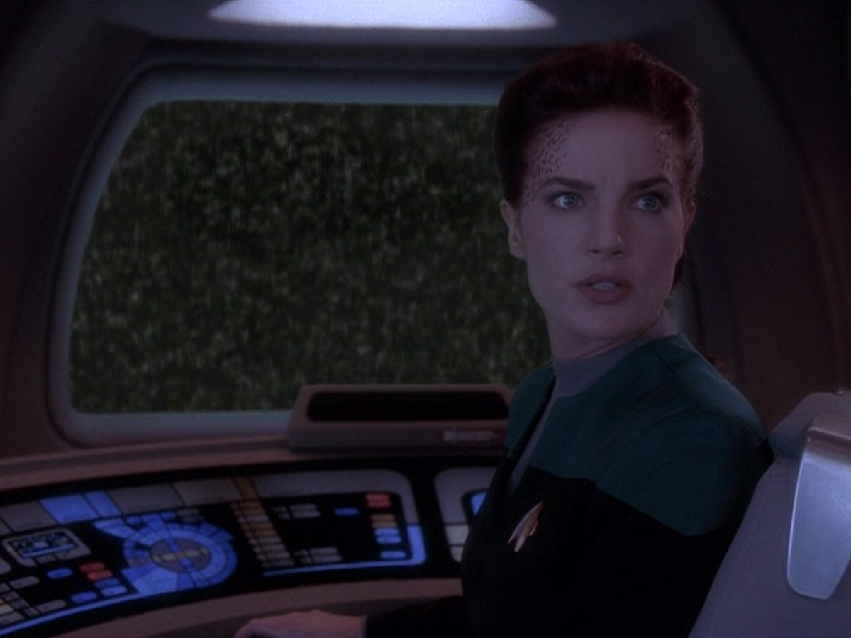 extant_StarTrek_DS9_5x06-TrialsAndTribble-ations_00343.jpg