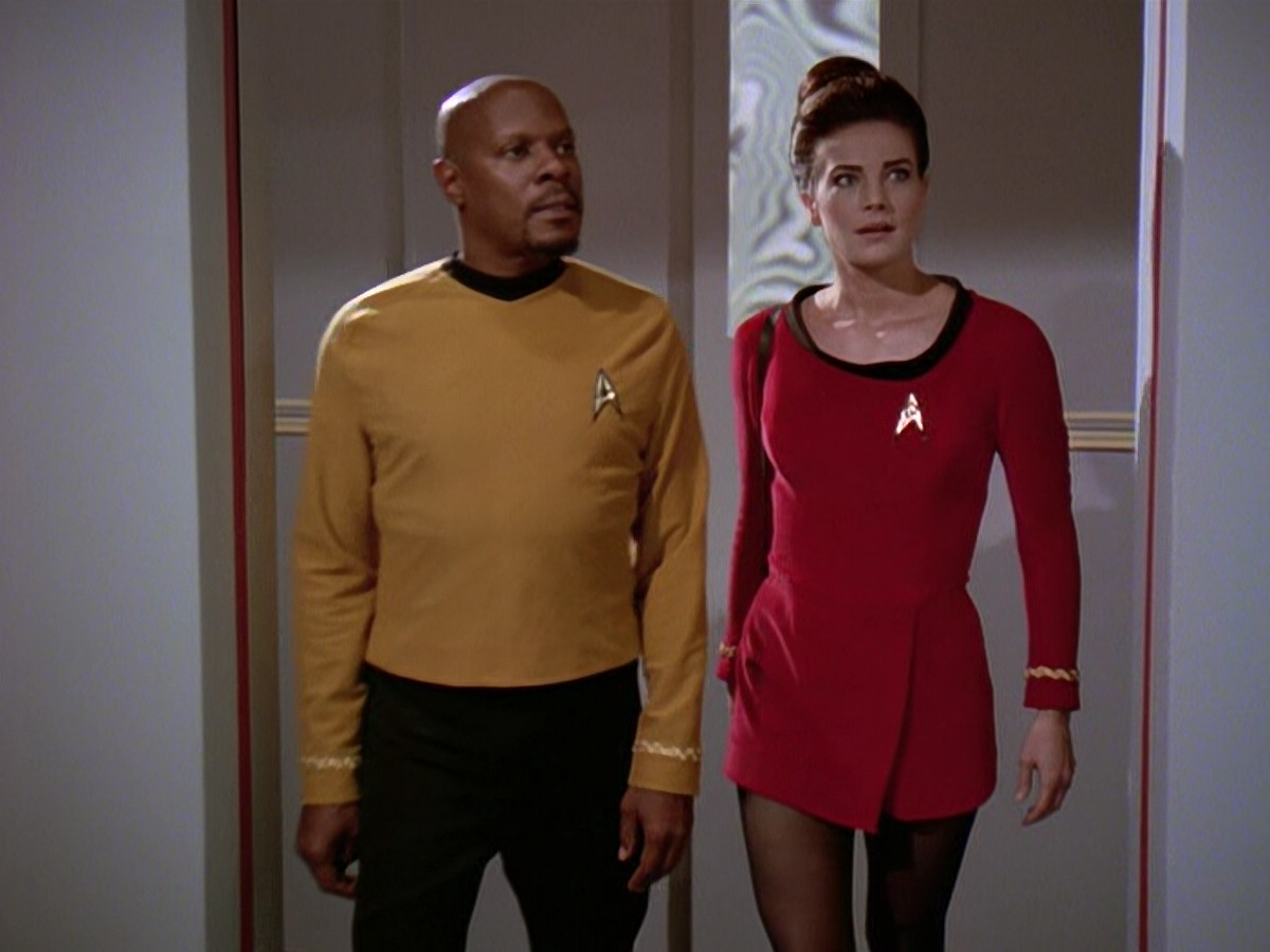 extant_StarTrek_DS9_5x06-TrialsAndTribble-ations_00931.jpg
