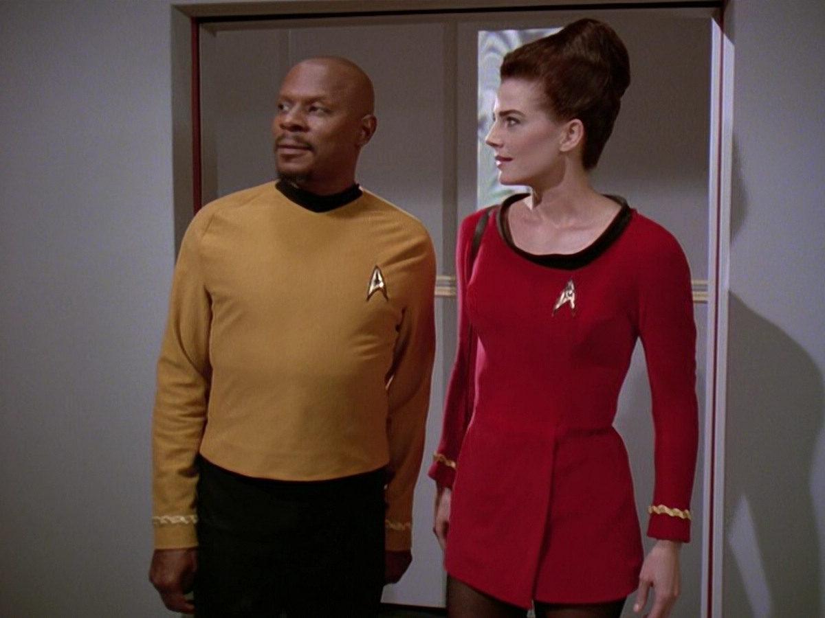 extant_StarTrek_DS9_5x06-TrialsAndTribble-ations_00933.jpg