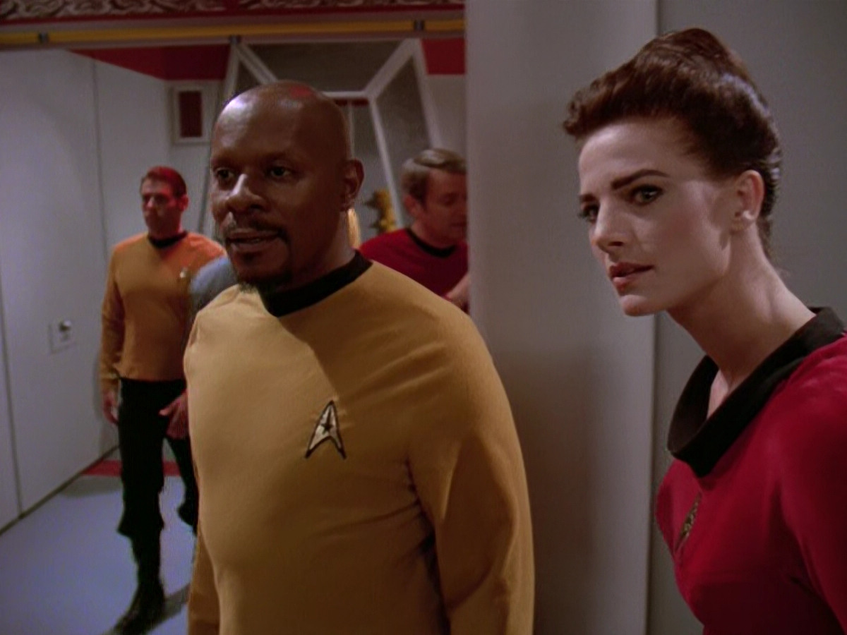 extant_StarTrek_DS9_5x06-TrialsAndTribble-ations_00942.jpg