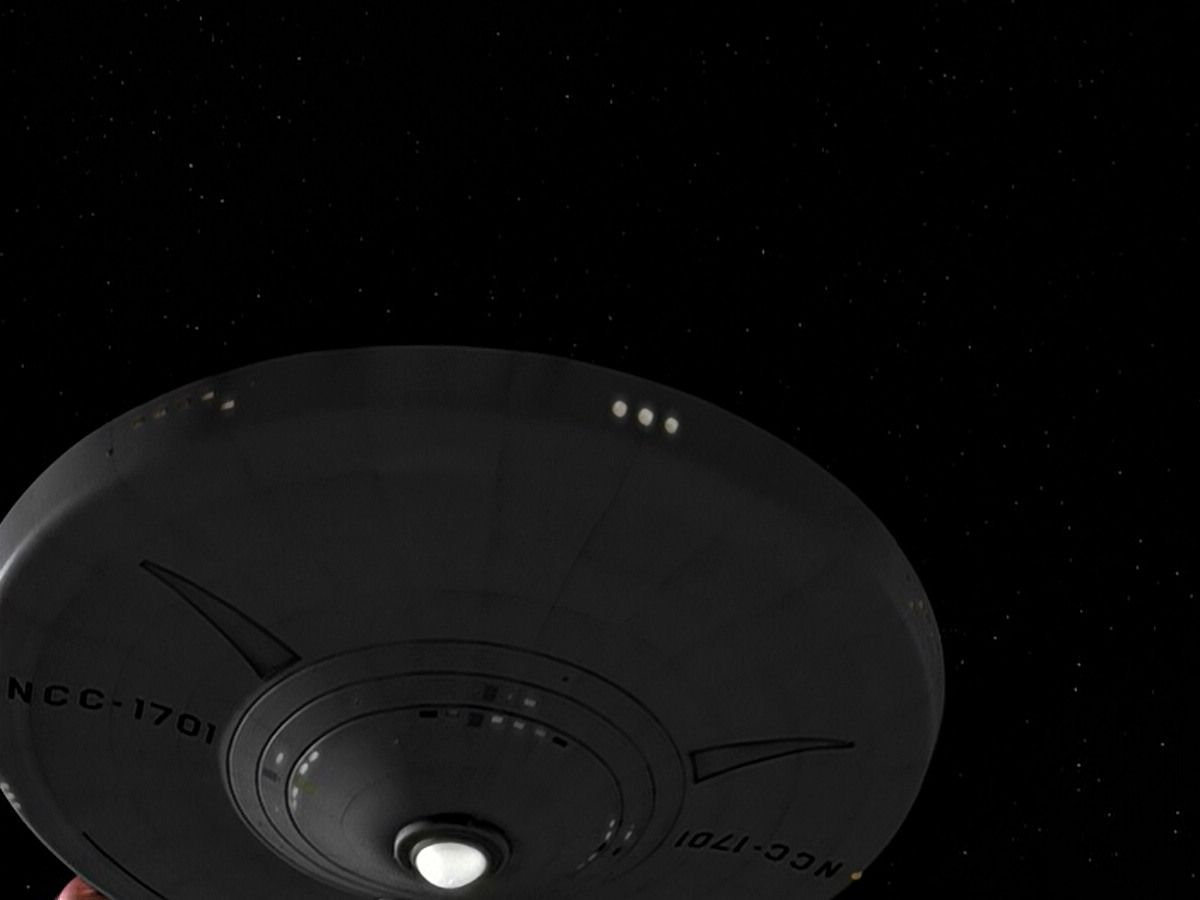 extant_StarTrek_DS9_5x06-TrialsAndTribble-ations_02581.jpg