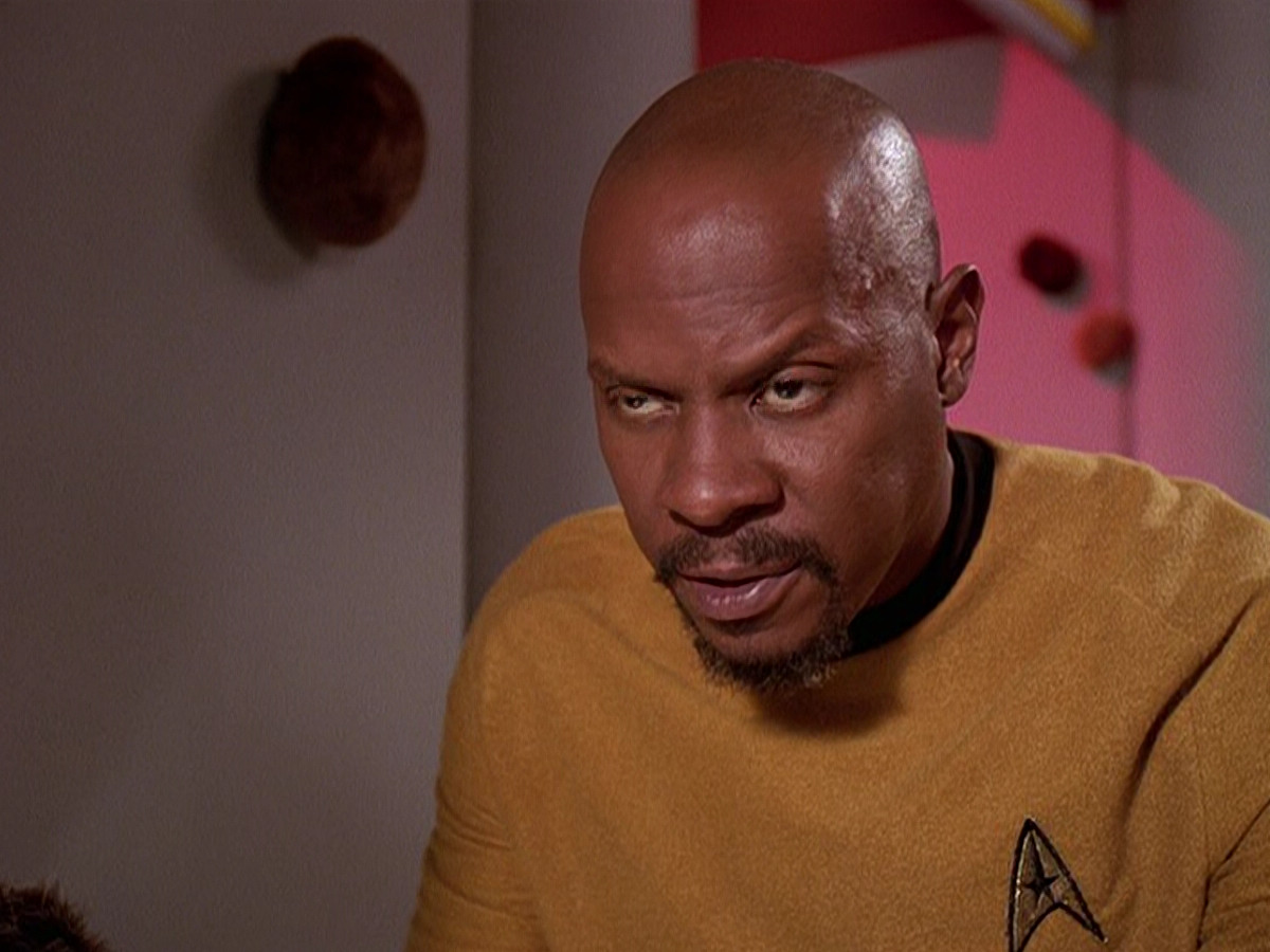 extant_StarTrek_DS9_5x06-TrialsAndTribble-ations_02847.jpg