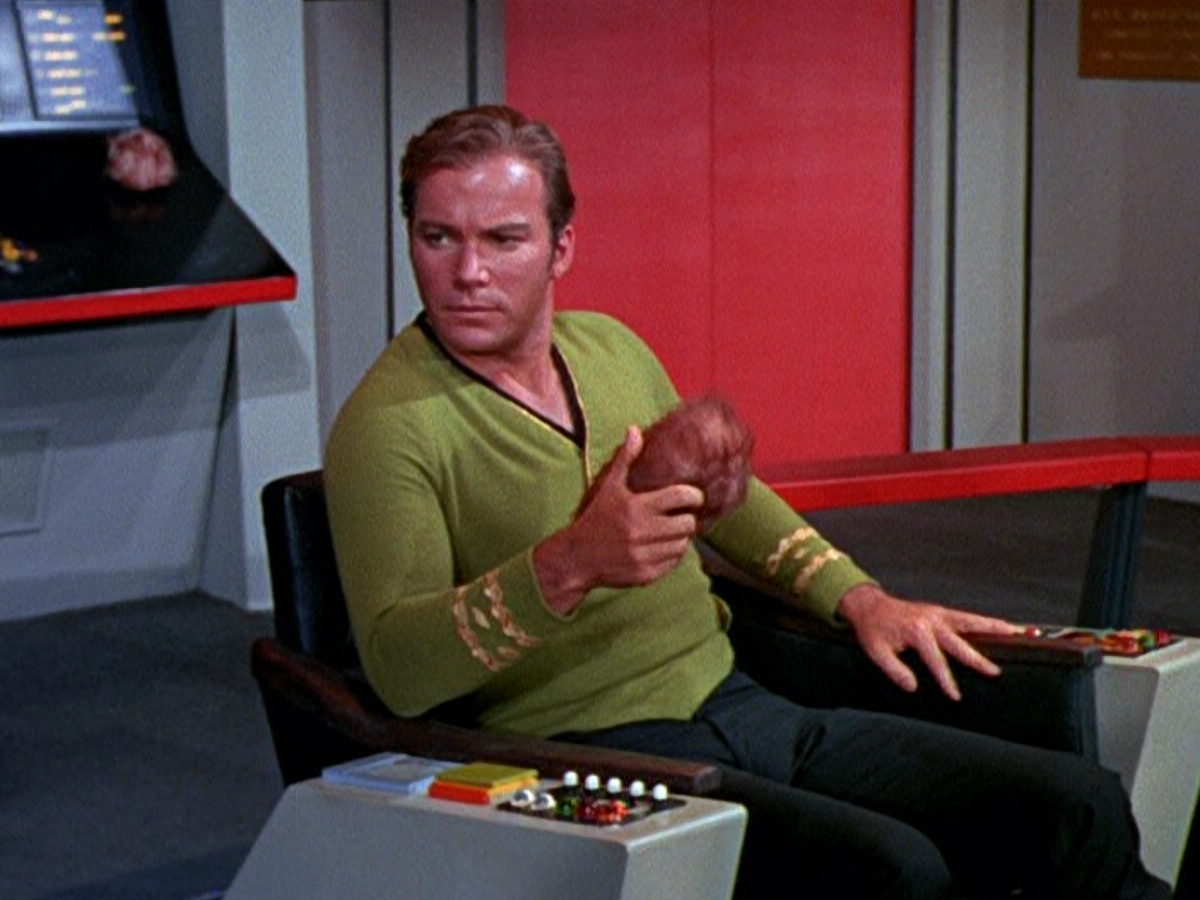 extant_StarTrek_DS9_5x06-TrialsAndTribble-ations_02951.jpg