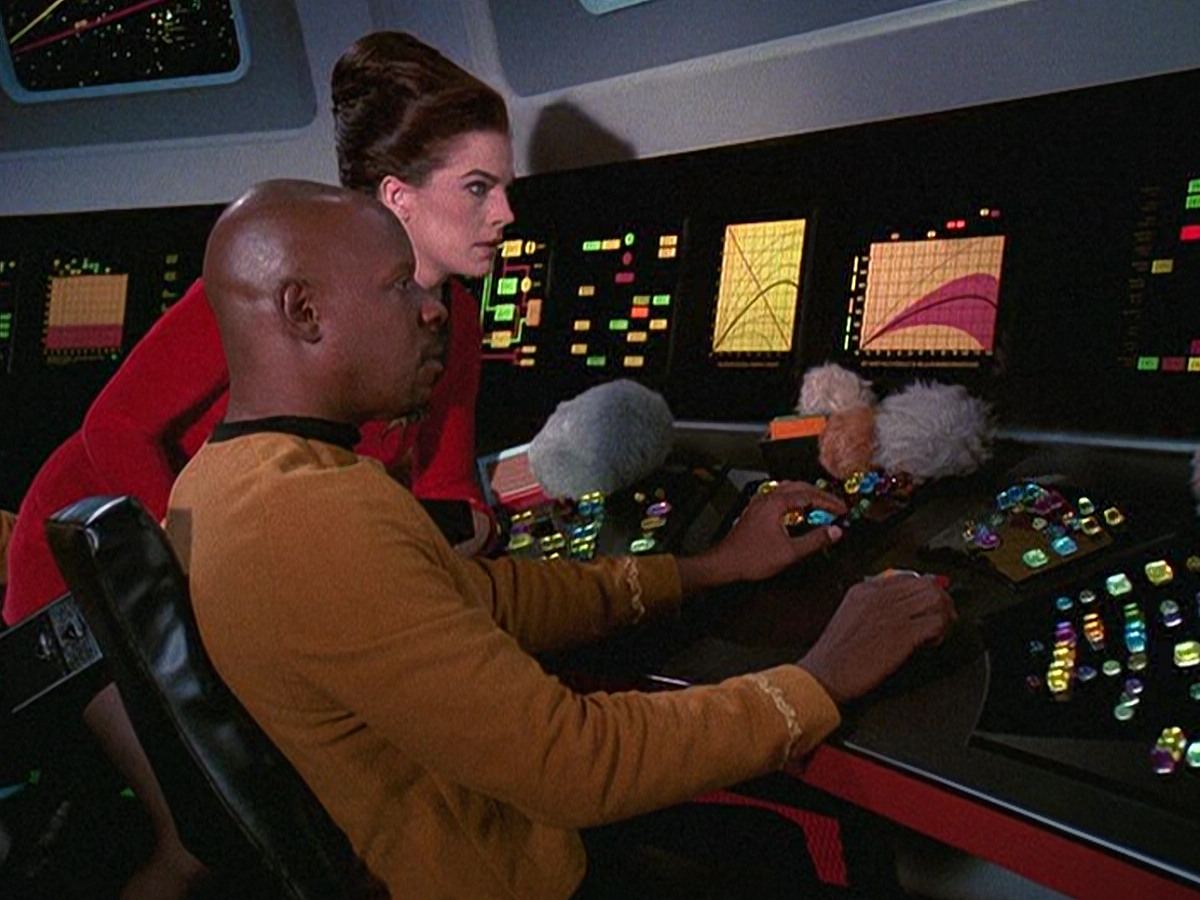 extant_StarTrek_DS9_5x06-TrialsAndTribble-ations_02998.jpg
