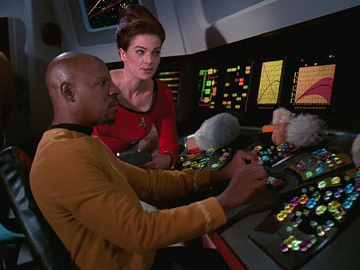 extant_StarTrek_DS9_5x06-TrialsAndTribble-ations_03006.jpg