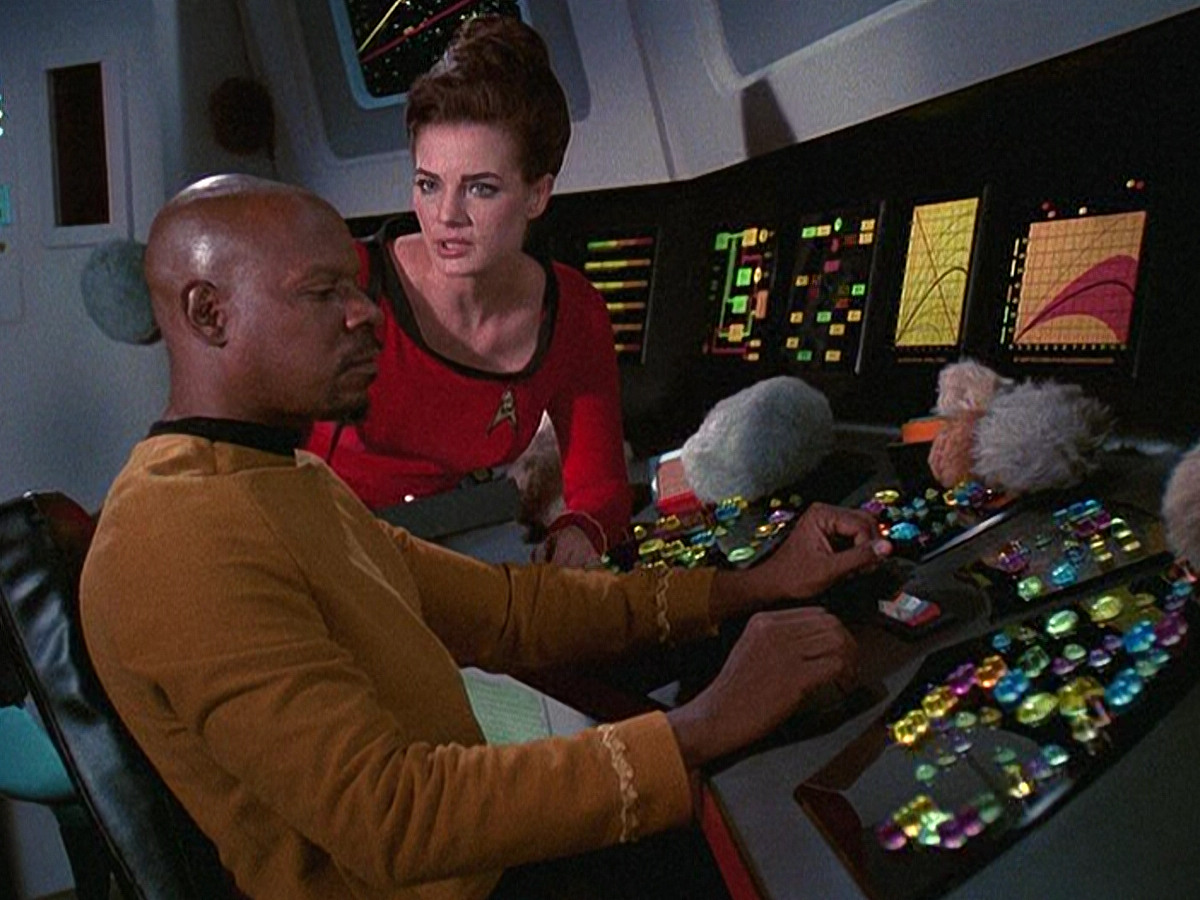extant_StarTrek_DS9_5x06-TrialsAndTribble-ations_03008.jpg