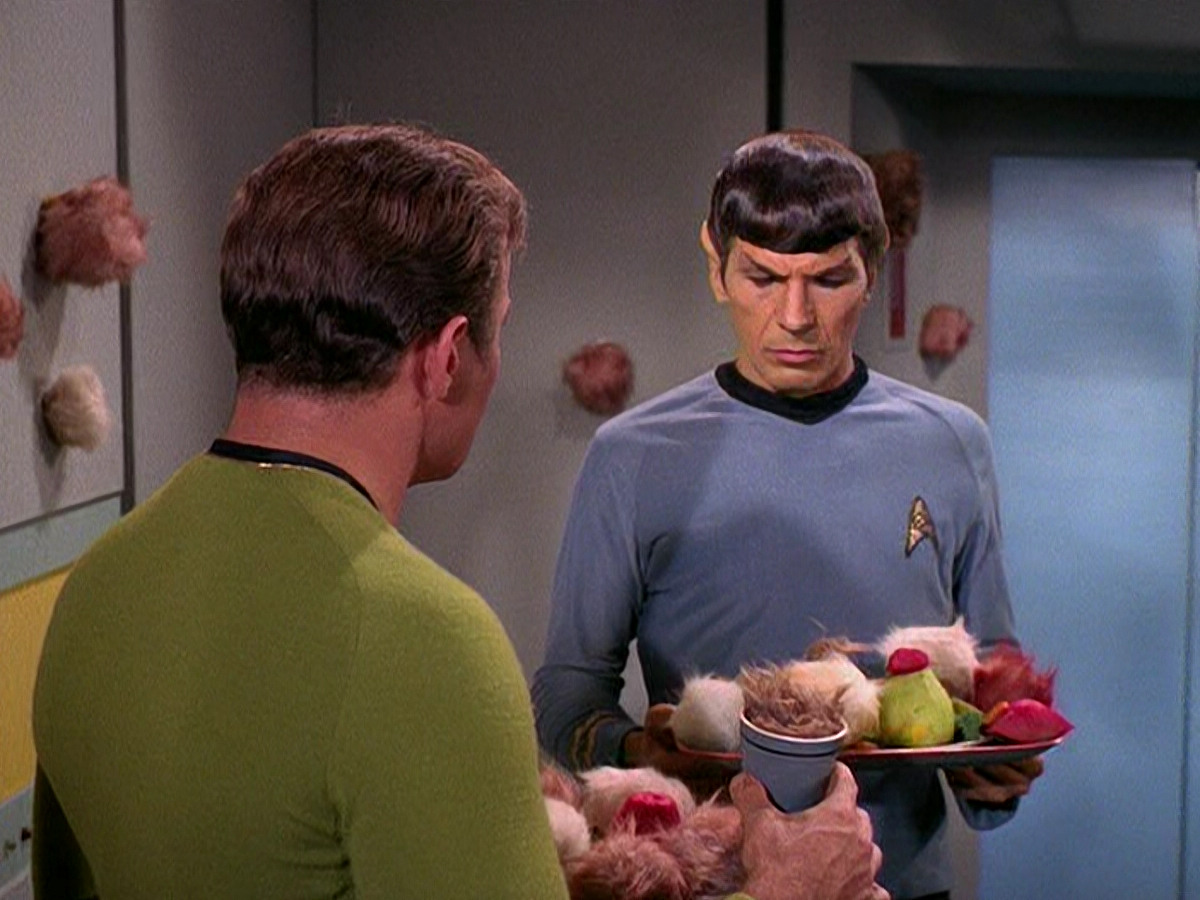 extant_StarTrek_DS9_5x06-TrialsAndTribble-ations_03249.jpg