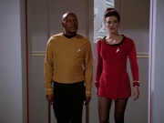 Filename=extant_StarTrek_DS9_5x06-TrialsAndTribble-ations_00930.jpg
Filesize=163KiB
Dimensions=1200x900
Date added=Dec 12, 2019 extant_StarTrek_DS9_5x06-TrialsAndTribble-ations_00930.jpg
