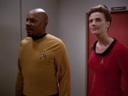 Filename=extant_StarTrek_DS9_5x06-TrialsAndTribble-ations_00937.jpg
Filesize=141KiB
Dimensions=1200x900
Date added=Dec 12, 2019 extant_StarTrek_DS9_5x06-TrialsAndTribble-ations_00937.jpg