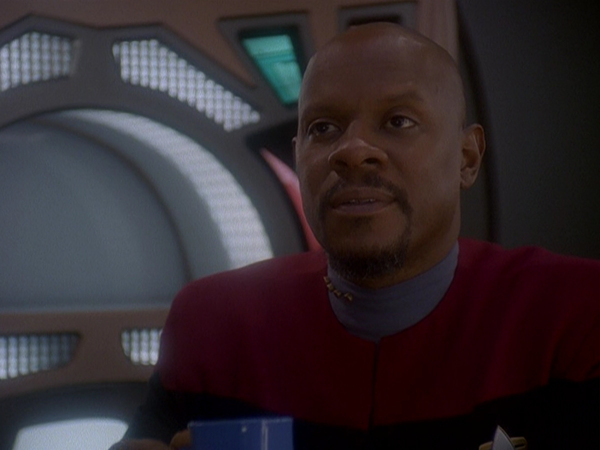 extant_StarTrek_DS9_5x07-LetHeWhoIsWithoutSin_00060.jpg