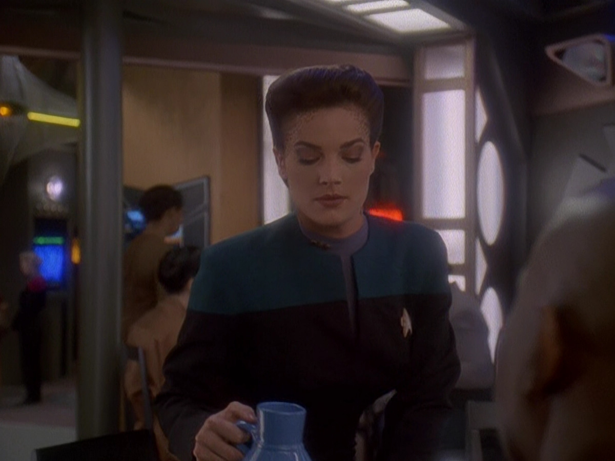 extant_StarTrek_DS9_5x07-LetHeWhoIsWithoutSin_00063.jpg